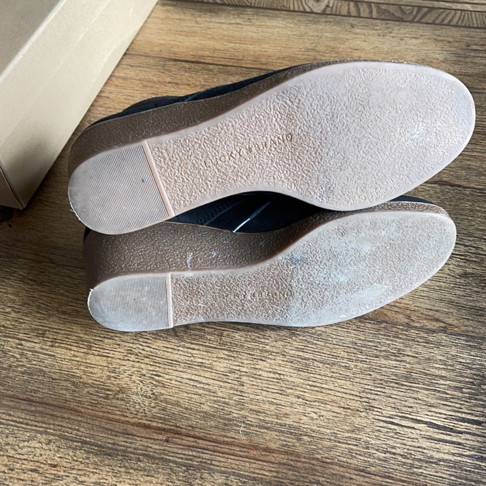 Lucky Brand Junes.  Black.   8M - Picture 5 of 6